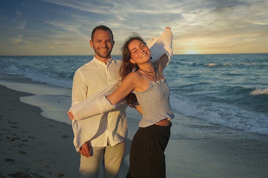 Beach Elopement — wedding photo 4 by Lloyd's Studio