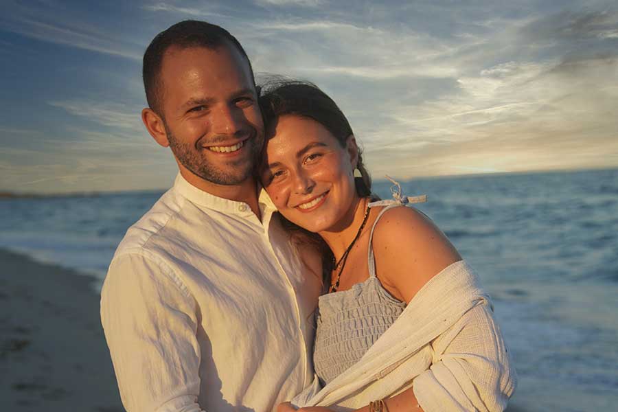 Beach Elopement — wedding photo 5 by Lloyd's Studio