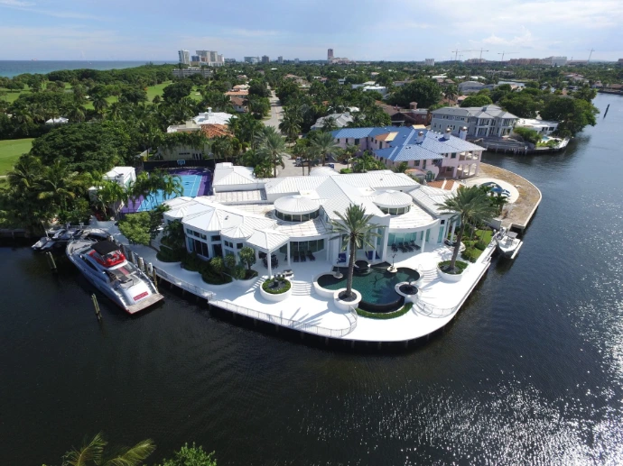 Aerial drone photography sample by Lloyd's Studio